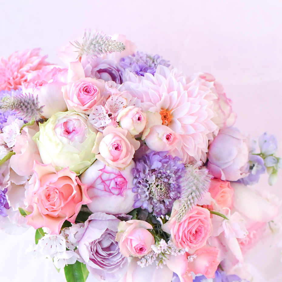 ピンクのお花専門フラワースタジオフローラフローラスクールイメージ